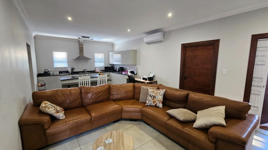 3 Bedroom Property for Sale in Melodie North West